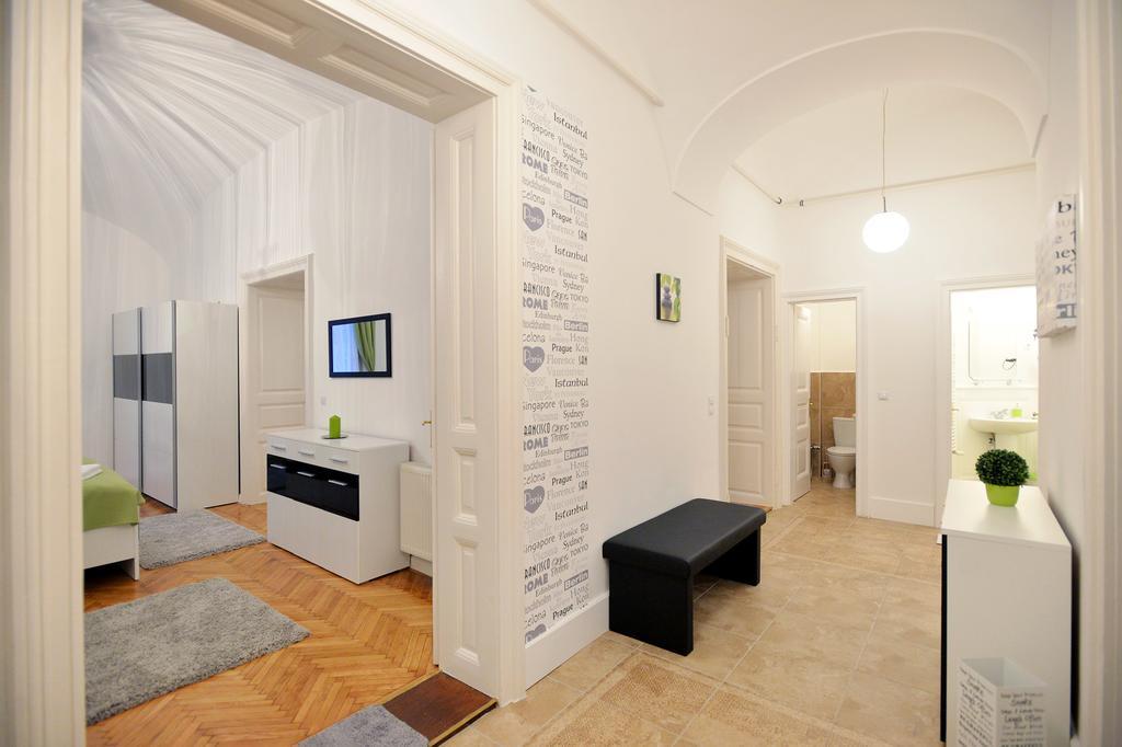 Varkapitany Apartment